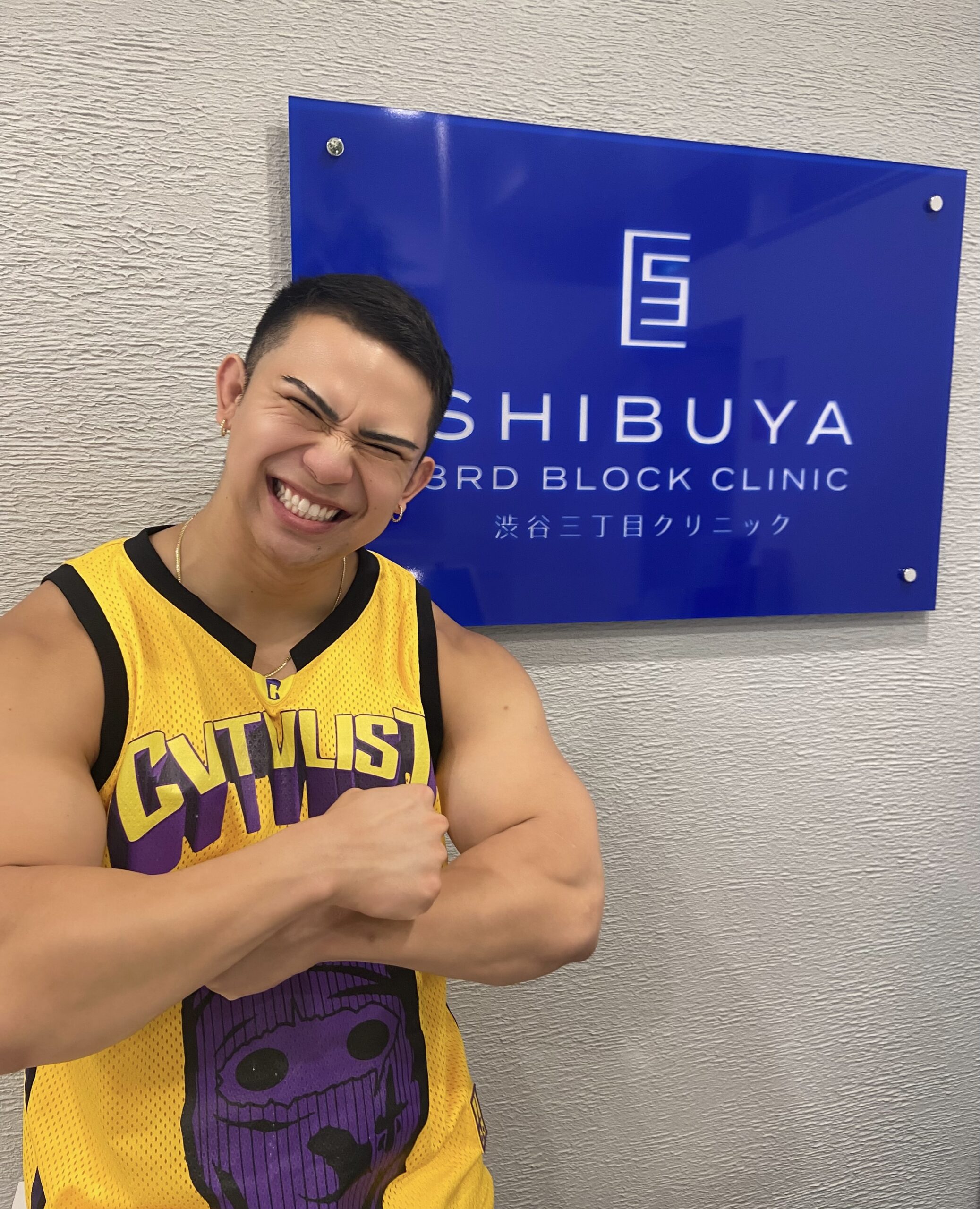 【日本一の大胸筋】ツカケン様ご来院です！